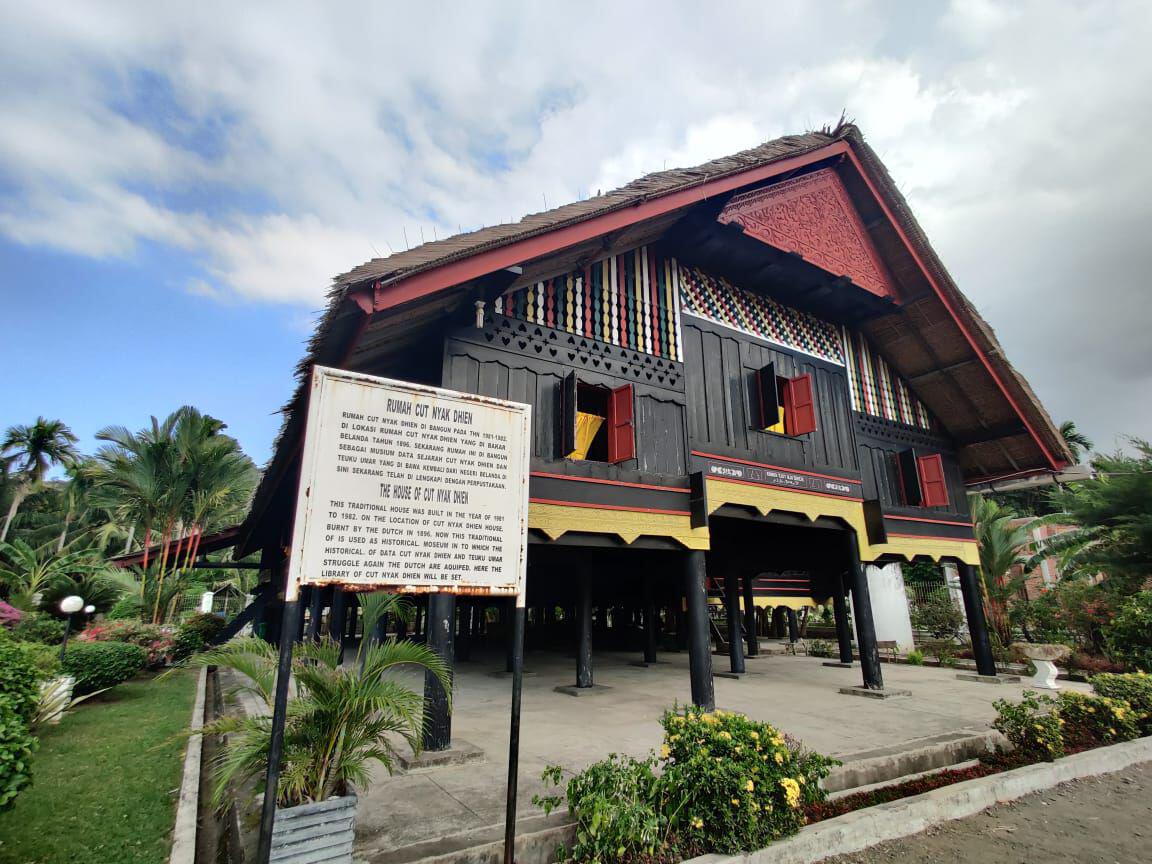 Rumah Cut Nyak Dhien di Aceh Atourin