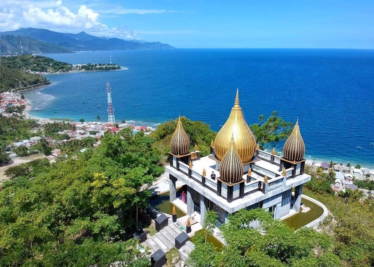 Masjid Walima Emas Gorontalo di Gorontalo Atourin