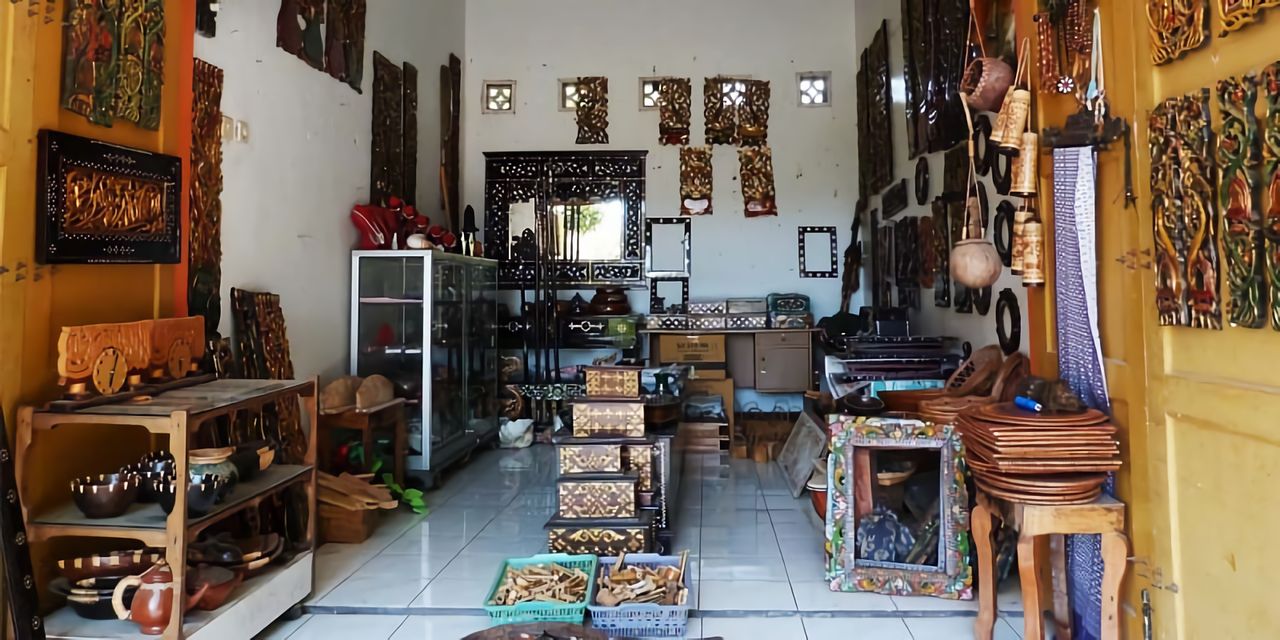 Jalan-Jalan Ke Pasar Seni Sayang Sayang
