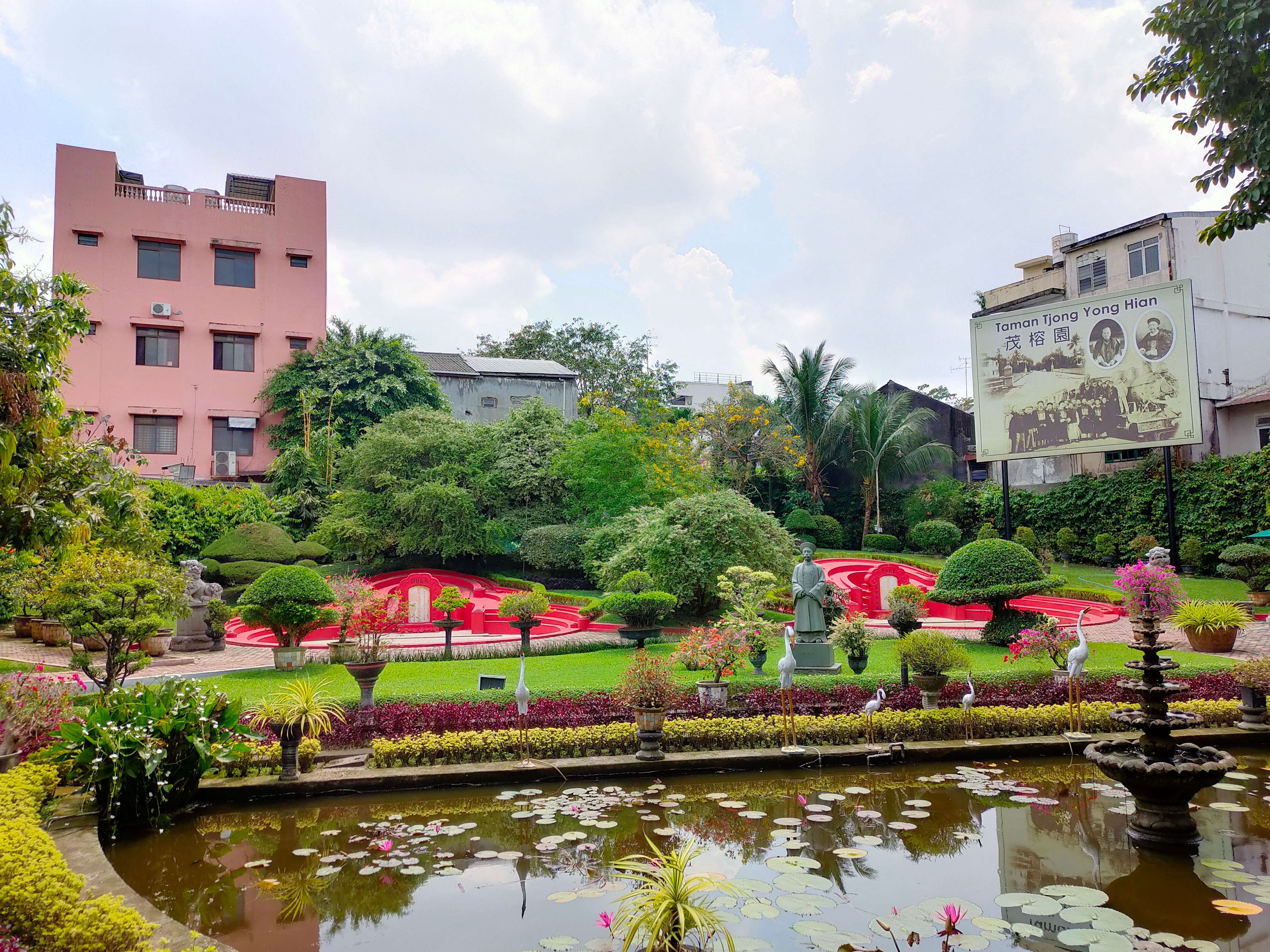 Taman Kebun Bunga Di Medan | Atourin