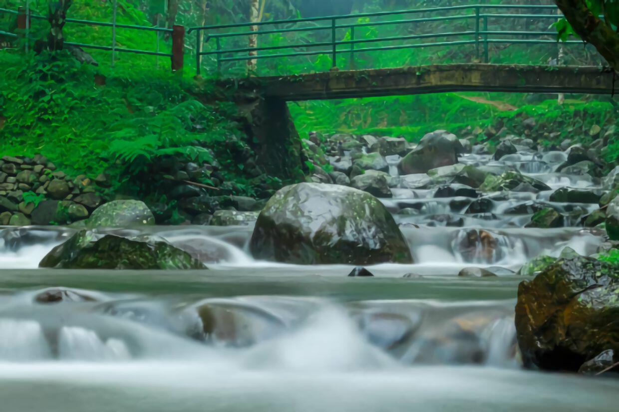 Wisata Alam Capolaga di Subang | Atourin